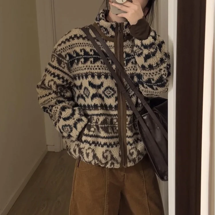 Women's Autumn Winter Coat Warm Lamb Fur Large Particle Fce Aosphere Sense Top Long Sve Cotton Jaet Commute Sle
Women's Autumn Winter Coat Warm Lamb Fur Large Particle Fce Aosphere Sense Top Long Sve Cotton Jaet Commute Sle