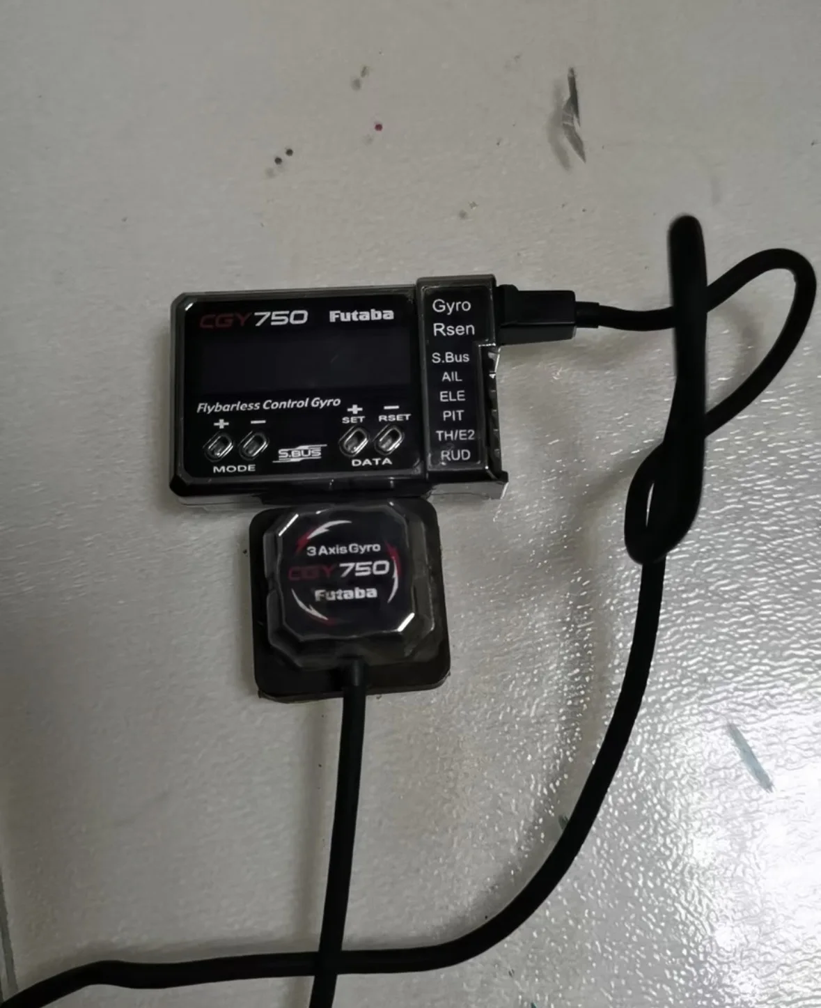 90% new Futaba GY750 Gyro /Governor,main gyro / Hall fixed speed kit for RC helicopter 600-800 90 glass GY-750
90% new Futaba GY750 Gyro /Governor,main gyro / Hall fixed speed kit for RC helicopter 600-800 90 glass GY-750