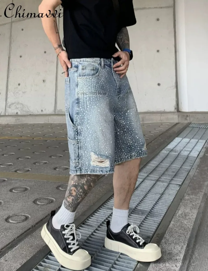 Heavy American High Street Hot Diamond Denim Shorts Men's and Women's Loose Half Length Pants Handsome Streetwear Half Pants
Heavy American High Street Hot Diamond Denim Shorts Men's and Women's Loose Half Length Pants Handsome Streetwear Half Pants