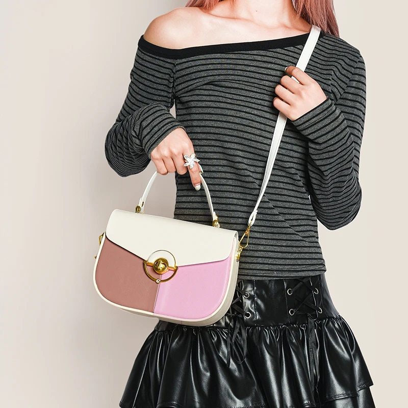 Luxury Brand Women's Handbag, Leather Messenger Bag with Crossbody Strap Elegant Shoulder Popular Classic
Luxury Brand Women's Handbag, Leather Messenger Bag with Crossbody Strap Elegant Shoulder Popular Classic