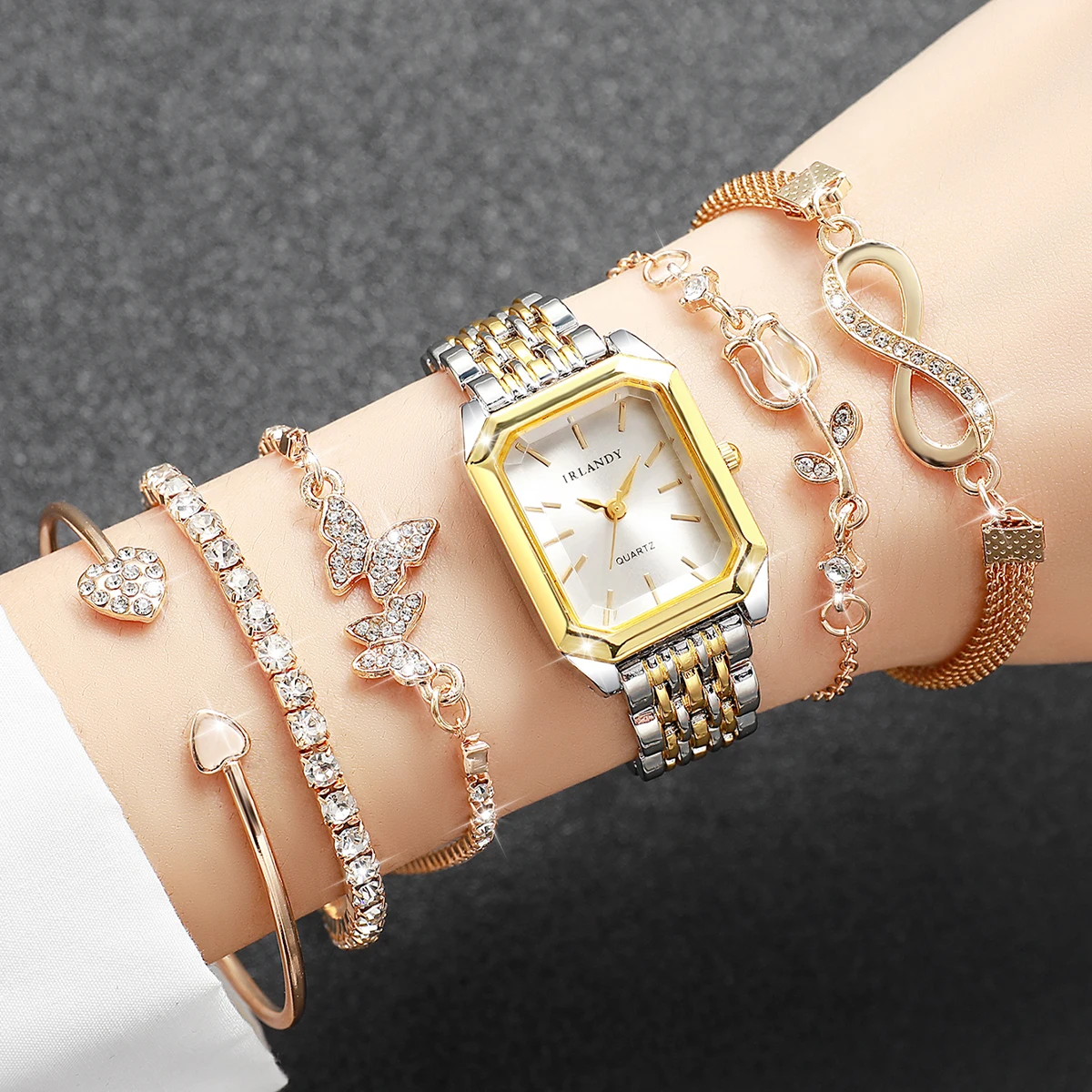6PCS/Set Elegant Rectangle Women Watches Fashion Ladies Quartz Wristwatch Rhinestone Bracelets Set Reloj Mujer (Without Box)
6PCS/Set Elegant Rectangle Women Watches Fashion Ladies Quartz Wristwatch Rhinestone Bracelets Set Reloj Mujer (Without Box)