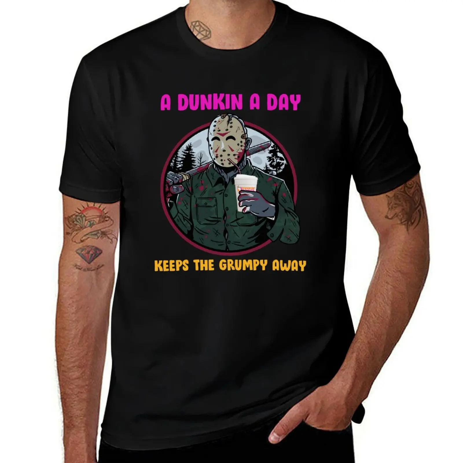 Savemeestore Jason Vóorhées A Dunkin A Day Keeps The Grúmpy Away Halloween Dunkin Donuts Love black T-Shirt
Savemeestore Jason Vóorhées A Dunkin A Day Keeps The Grúmpy Away Halloween Dunkin Donuts Love black T-Shirt