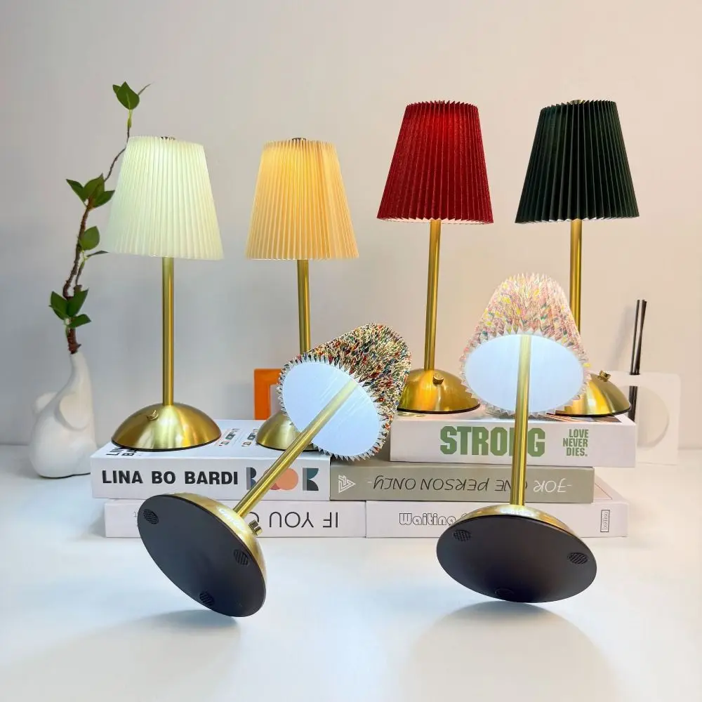 Metal Base Pleated Desk Lamp Pastoral Style Dimmable LED Night Light Soft Lights USB Charging Touch Bedside Lamp Bedroom
Metal Base Pleated Desk Lamp Pastoral Style Dimmable LED Night Light Soft Lights USB Charging Touch Bedside Lamp Bedroom