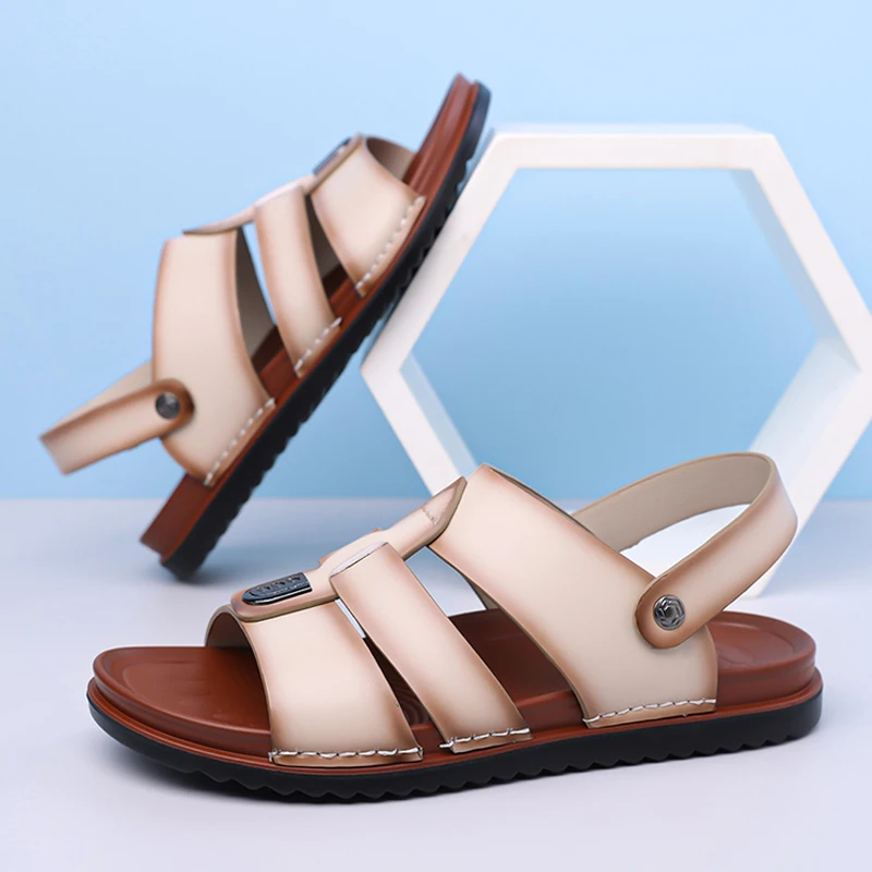 Fashionable Anti-Slip Wear-Resistant Men's Two-Way Sandals Comfortable Soft Bottom Outdoor Casual Slip-On Shoes Metal Logo-5302
Fashionable Anti-Slip Wear-Resistant Men's Two-Way Sandals Comfortable Soft Bottom Outdoor Casual Slip-On Shoes Metal Logo-5302