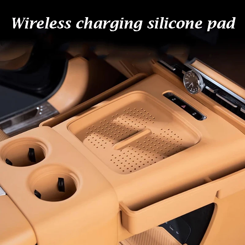 Силиконовая накладка для беспроводной зарядки Voyah Dream 2025, встроенный карман для хранения с центральным управлением, оригинальная модификация цвета автомобиля
Силиконовая накладка для беспроводной зарядки Voyah Dream 2025, встроенный карман для хранения с центральным управлением, оригинальная модификация цвета автомобиля