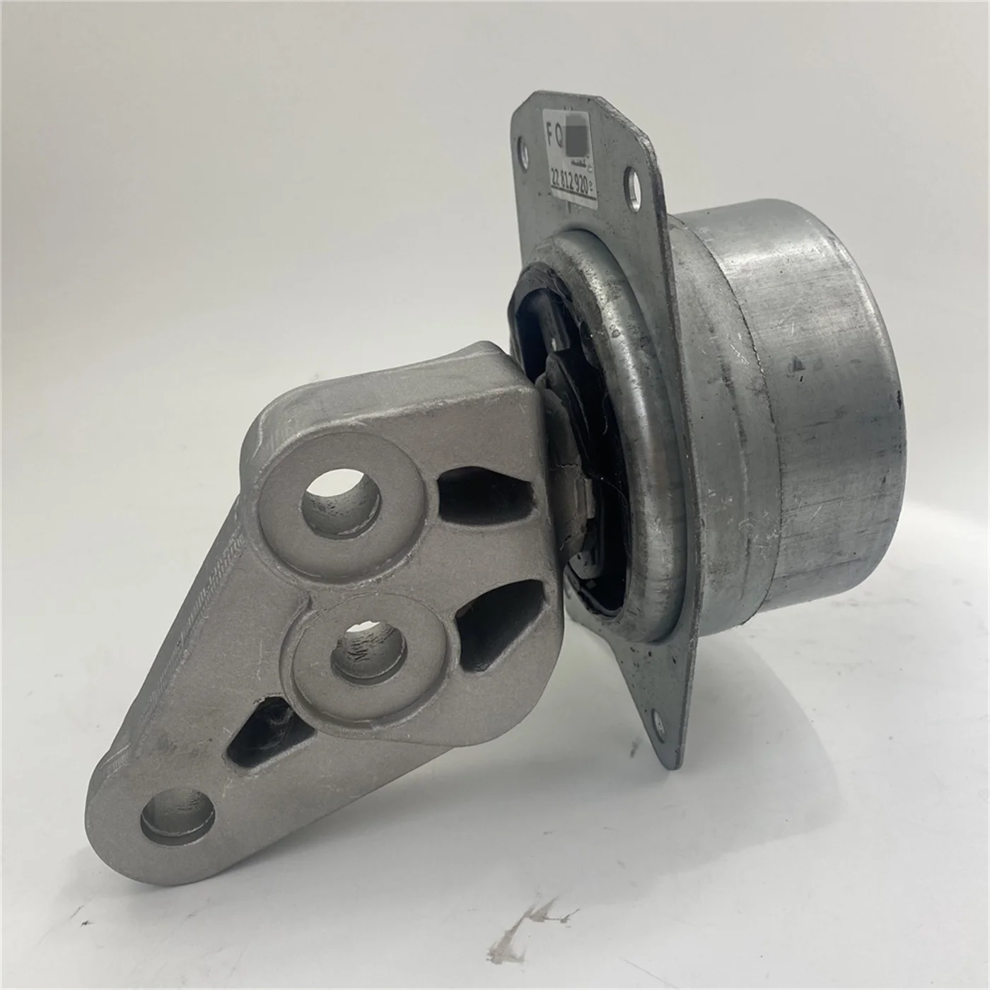 13312105 A5532 EM3199 22812920 Auto Engine Left Transmission Mount for Chevrolet Impala 2.5L 11-17 Buick Regal LaCrosse 2.4L
13312105 A5532 EM3199 22812920 Auto Engine Left Transmission Mount for Chevrolet Impala 2.5L 11-17 Buick Regal LaCrosse 2.4L