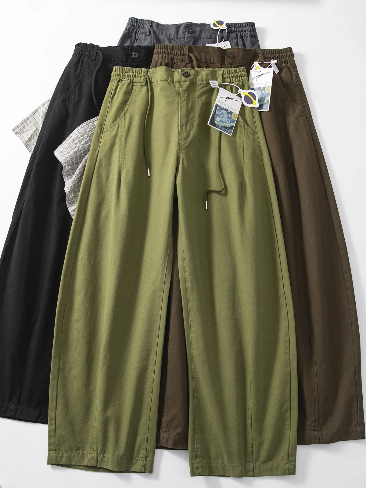 Мужские повседневные брюки прямого кроя в рабочем стиле с модным шарфом, широкие брюки в уличном стиле, весна-осень, хлопок
Мужские повседневные брюки прямого кроя в рабочем стиле с модным шарфом, широкие брюки в уличном стиле, весна-осень, хлопок