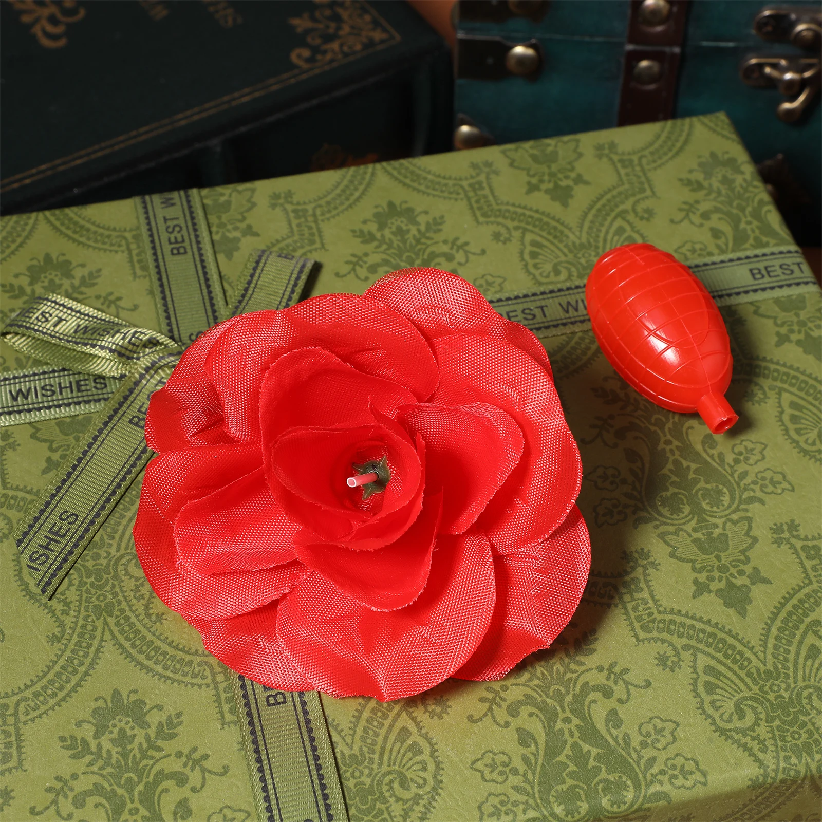 Funny Water Spraying Rose Flowers Brooch Creative Simulation Flower Brooch Tricky Toys Party Prank Supplies Sprinkler For Random
Funny Water Spraying Rose Flowers Brooch Creative Simulation Flower Brooch Tricky Toys Party Prank Supplies Sprinkler For Random