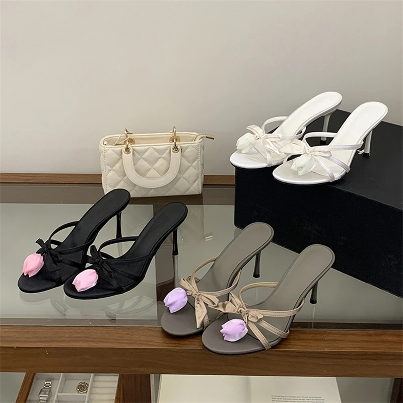 Aneikeh 2026 New Arrival Women's Satin Bowknot High Heel Mules White Open Toe Thin Heel Slippers Elegant Summer Party Shoes
Aneikeh 2026 New Arrival Women's Satin Bowknot High Heel Mules White Open Toe Thin Heel Slippers Elegant Summer Party Shoes