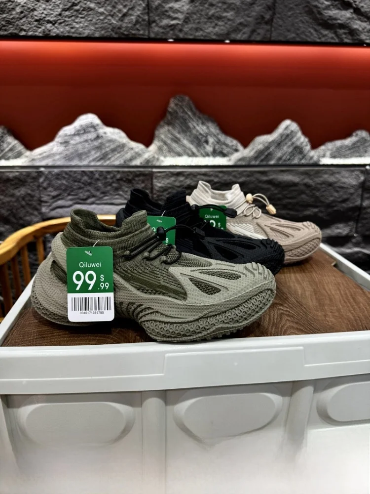 New Autumn Winter Men's Knitted Outdoor Socks Shoes Sports Fashion Casual Low Cut Breathable Anti-Slip Rubber Sole Sneakers
New Autumn Winter Men's Knitted Outdoor Socks Shoes Sports Fashion Casual Low Cut Breathable Anti-Slip Rubber Sole Sneakers