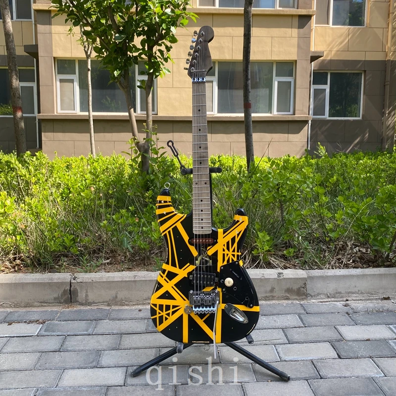 in stock Edward Eddie Van Halen Heavy Relic yellow color Franken 5150 Electric Guitar real reflector very cool
in stock Edward Eddie Van Halen Heavy Relic yellow color Franken 5150 Electric Guitar real reflector very cool