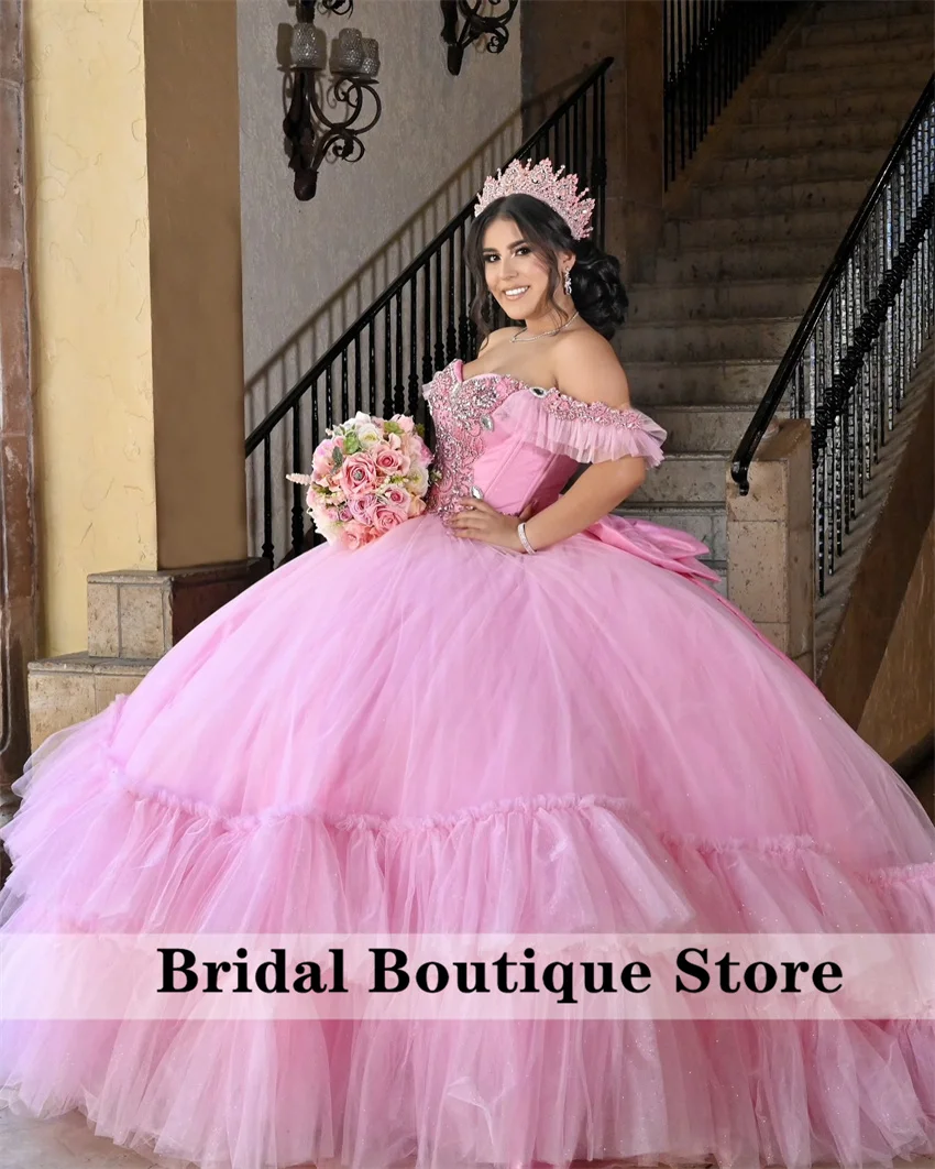 Luxury Pink Quinceanera Dress Ball Gown With Bow Beads Crystals Beading Corset Pageant Sweet 15 Party Tiered Ruffle Vestidos
Luxury Pink Quinceanera Dress Ball Gown With Bow Beads Crystals Beading Corset Pageant Sweet 15 Party Tiered Ruffle Vestidos