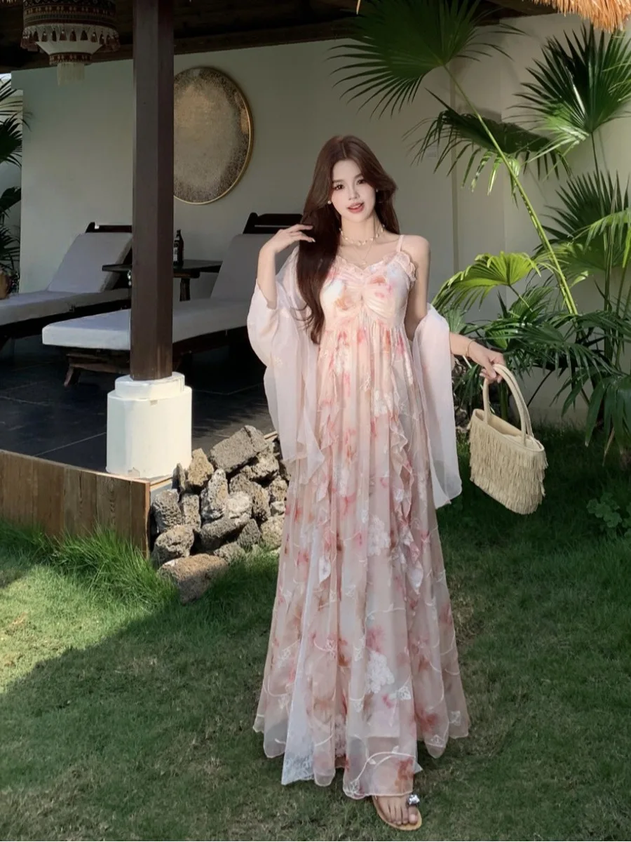 plus Size Floral Print Halter Dress Women's Summer Loose Fit Long Skirt Gentle Style Gathered Waist Ear Look V Neck Dress
plus Size Floral Print Halter Dress Women's Summer Loose Fit Long Skirt Gentle Style Gathered Waist Ear Look V Neck Dress
