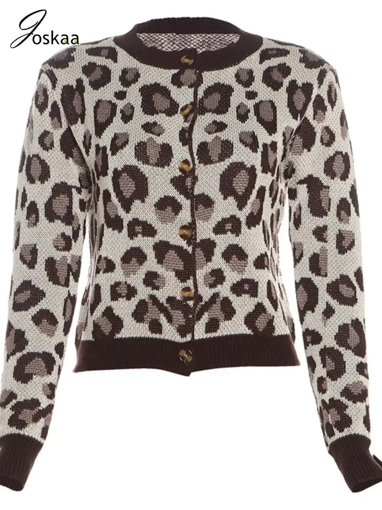 Joskaa Leopard Printed Cardigan Sweater Women Hipster O-Neck Long Sleeve Button Knitted Coat Winter Chic Tops Y2K Streetwear
Joskaa Leopard Printed Cardigan Sweater Women Hipster O-Neck Long Sleeve Button Knitted Coat Winter Chic Tops Y2K Streetwear