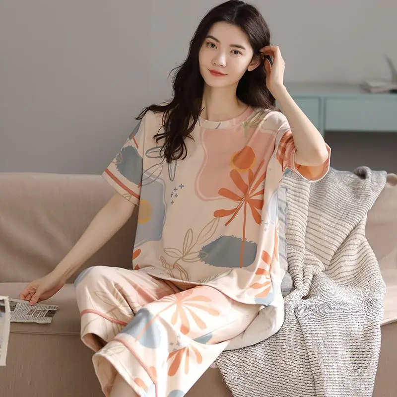 Cotton Pajamas Women's Summer Short-sleeved Shorts Thin Cute Student Cotton Summer Casual Loungewear Set Can Be Worn Outside
Cotton Pajamas Women's Summer Short-sleeved Shorts Thin Cute Student Cotton Summer Casual Loungewear Set Can Be Worn Outside