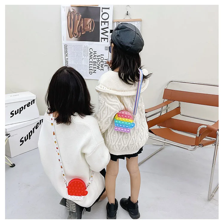 Металлическое йо-йо из сплава Magic AO1, профессиональное алюминиевое йо-йо для взрослых, высокоскоростное йо-йо с подшипниками, классическая игрушка для детей, фабричное производство.
Металлическое йо-йо из сплава Magic AO1, профессиональное алюминиевое йо-йо для взрослых, высокоскоростное йо-йо с подшипниками, классическая игрушка для детей, фабричное производство.