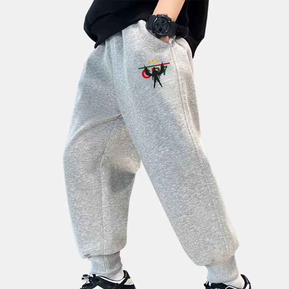 Autumn sweatpants boys home clothing basic simple wings small print loose casual sweatpants can wear sports pocket pants
Autumn sweatpants boys home clothing basic simple wings small print loose casual sweatpants can wear sports pocket pants
