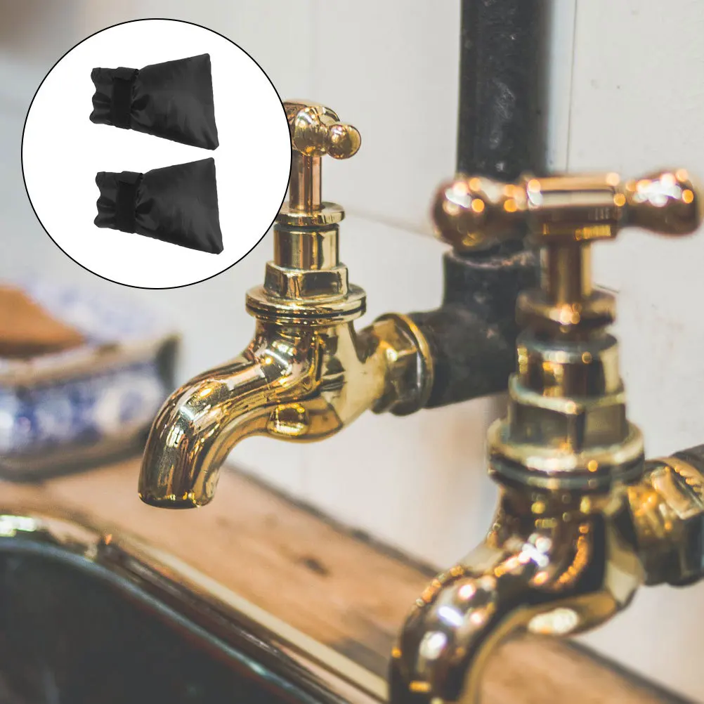 2Pcs Faucet Insulation Cover Weather Resistant Thermal Protective Cover for Outdoor Faucets Anti Freezing Winter Use Essential
2Pcs Faucet Insulation Cover Weather Resistant Thermal Protective Cover for Outdoor Faucets Anti Freezing Winter Use Essential