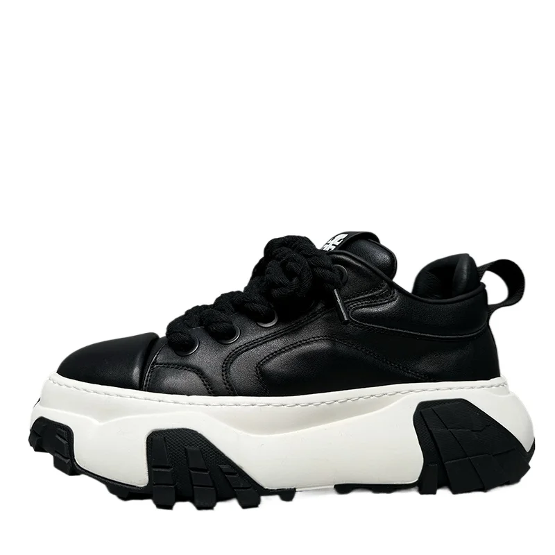 European/American Cowhide Thick Bottom Height Increasing White Shoes for Men's Casual Sneakers Popular Retro Wide Version Shoes
European/American Cowhide Thick Bottom Height Increasing White Shoes for Men's Casual Sneakers Popular Retro Wide Version Shoes