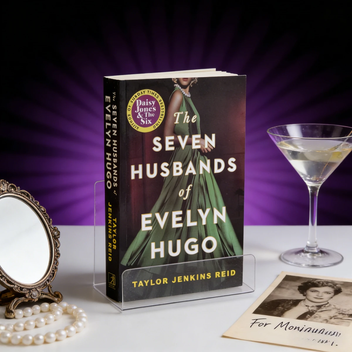The Seven Husbands of Evelyn Hugo Daisy Jones & The Six Hollywood Historical Fiction Women's Literature Reading for Book Lovers
The Seven Husbands of Evelyn Hugo Daisy Jones & The Six Hollywood Historical Fiction Women's Literature Reading for Book Lovers