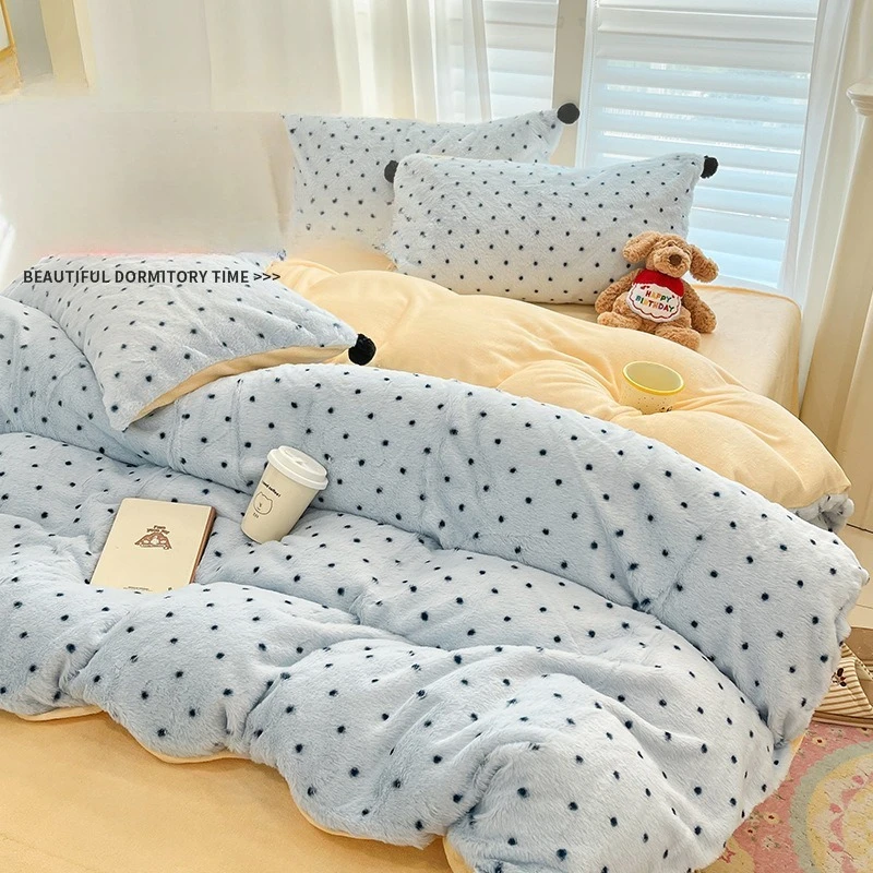 Winter Thickened Warm 4pcs Bedding Set with Quilt Cover Sheet Pillowcase Luxury Duvet Cover Set Keep Warm Velvet Bed Linens Set
Winter Thickened Warm 4pcs Bedding Set with Quilt Cover Sheet Pillowcase Luxury Duvet Cover Set Keep Warm Velvet Bed Linens Set