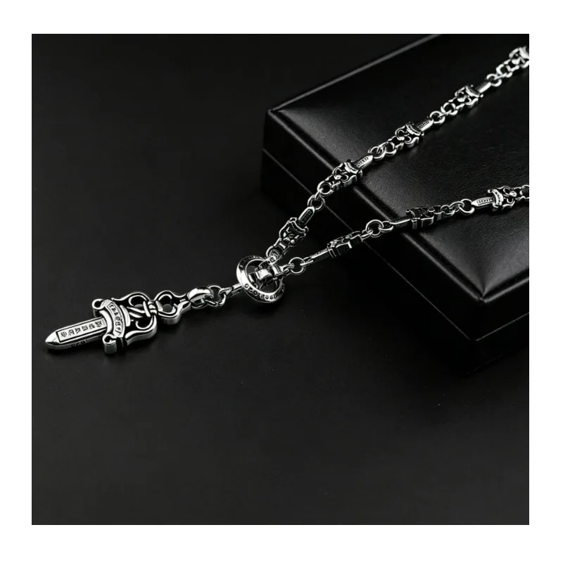 Trendy Retro Old Classic Sword Necklace Personality Hip Hop American Fashion Temperament Street Simple Generous Punk
Trendy Retro Old Classic Sword Necklace Personality Hip Hop American Fashion Temperament Street Simple Generous Punk