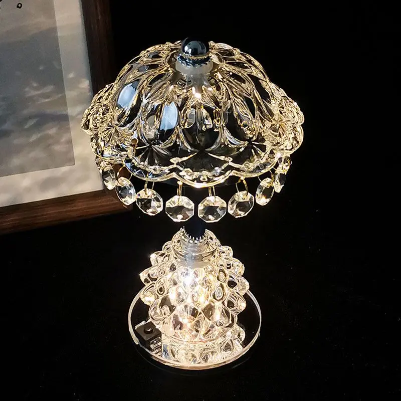 Glass crystal bedside table lamp wine cabinet creative high-end decoration small night light
Glass crystal bedside table lamp wine cabinet creative high-end decoration small night light