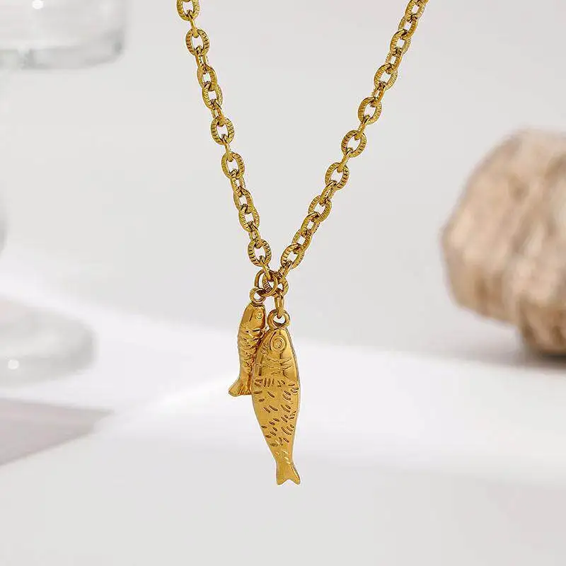 Golden Fish Necklace Women's High-End Luxury Pendant Stainless Steel Carp Clavicle Chain Jewelry Elegant Autumn Fashion
Golden Fish Necklace Women's High-End Luxury Pendant Stainless Steel Carp Clavicle Chain Jewelry Elegant Autumn Fashion