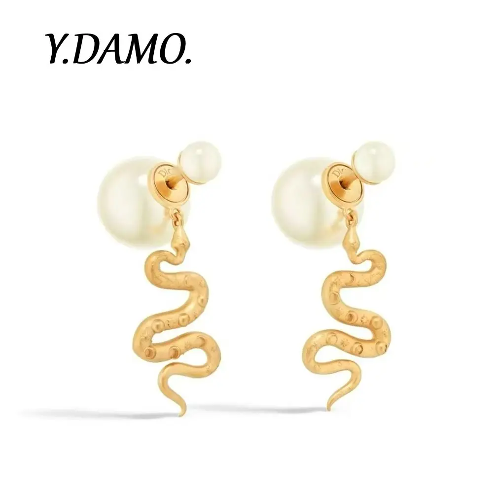 Damo Earrings 2025 Snake Pearl Earrings Stainless Steel Women Jewelry Design Luxury Jewelry Quality Gift Elegant Modern Earrings
Damo Earrings 2025 Snake Pearl Earrings Stainless Steel Women Jewelry Design Luxury Jewelry Quality Gift Elegant Modern Earrings