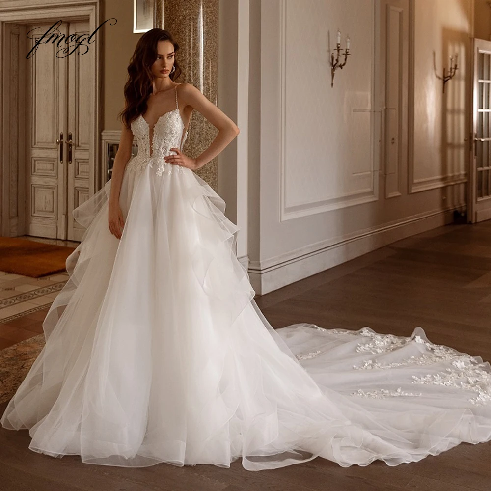 Customized A-Line Graceful Wedding Dresses Sweetheart Spaghetti Straps Ruffles Vestido De Novia Embroidery Robe De Mariee
Customized A-Line Graceful Wedding Dresses Sweetheart Spaghetti Straps Ruffles Vestido De Novia Embroidery Robe De Mariee