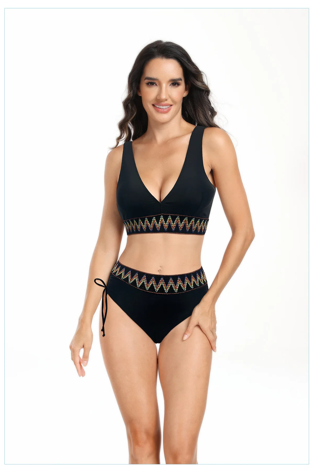 New European and American fashion swimsuit split women's high-waisted ribbon stitching rope sexy bikini
New European and American fashion swimsuit split women's high-waisted ribbon stitching rope sexy bikini