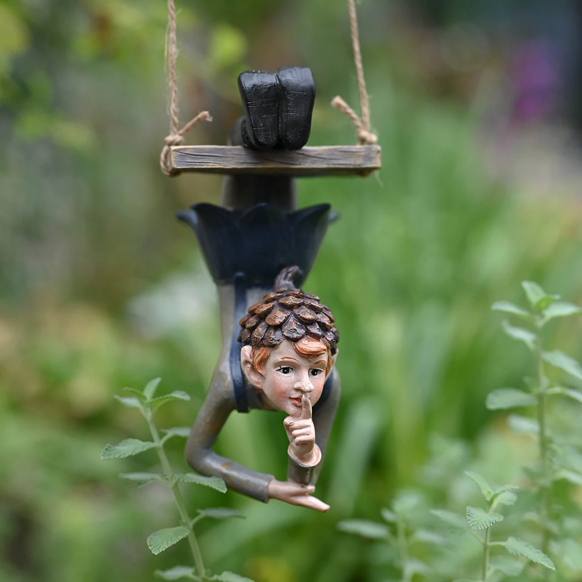Swing Elf Courtyard Pendant Decoration Garden Balcony Character Decoration British Style Home Ornament
Swing Elf Courtyard Pendant Decoration Garden Balcony Character Decoration British Style Home Ornament