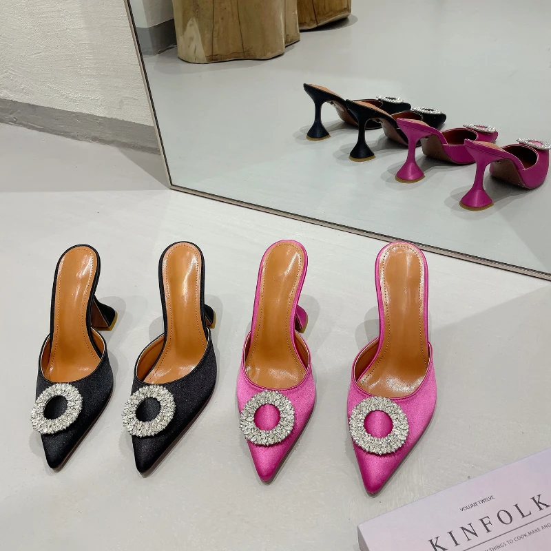 Pointed-toe High-heeled Shoes Women's 2023 New Baotou Back Empty Rhinestone Round Wine Glass with High-heeled Slippers
Pointed-toe High-heeled Shoes Women's 2023 New Baotou Back Empty Rhinestone Round Wine Glass with High-heeled Slippers