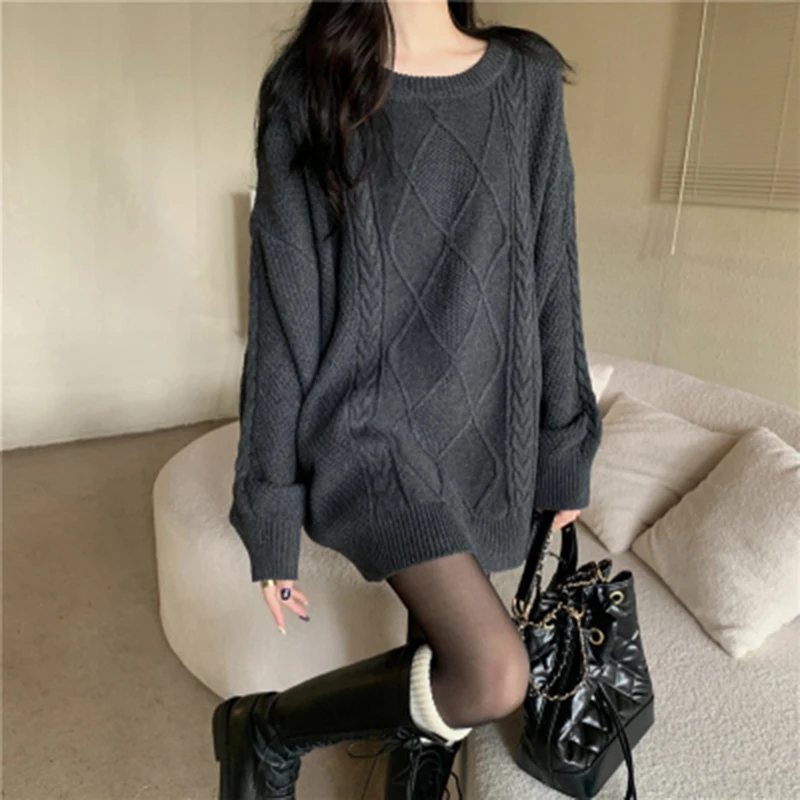 Women Autumn Winter Oversize Sweater Korean Fashion Casual All Match Loose Twisted Knit Pullover Female Solid Warm Jumpers
Women Autumn Winter Oversize Sweater Korean Fashion Casual All Match Loose Twisted Knit Pullover Female Solid Warm Jumpers