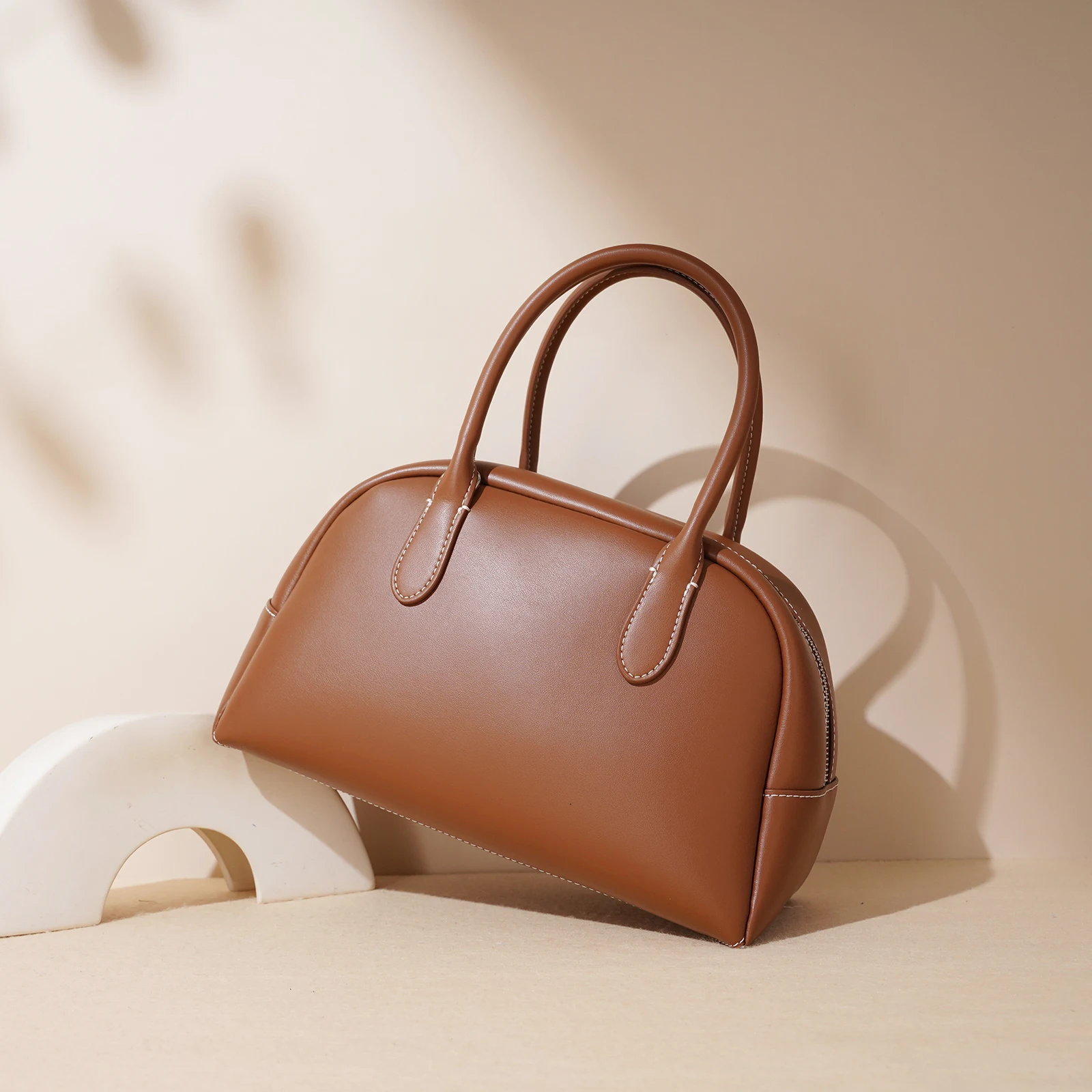 Retro Desige Women Shoulder Bag Genuine Leather Brown Crossbody Bags Female Fashion Handbag Totes Classic Commuter Handbags
Retro Desige Women Shoulder Bag Genuine Leather Brown Crossbody Bags Female Fashion Handbag Totes Classic Commuter Handbags