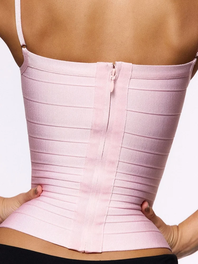 Summer hot girl Y2K new bandage vest women's slim shoulder strap square neck slim fit sleeveless street wear
Summer hot girl Y2K new bandage vest women's slim shoulder strap square neck slim fit sleeveless street wear