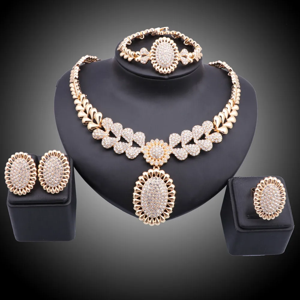 Dubai Gold Silver Color Jewelry Set Women Necklace Earrings Bracelet Ring Round Pendant Bridal Wedding Jewellry
Dubai Gold Silver Color Jewelry Set Women Necklace Earrings Bracelet Ring Round Pendant Bridal Wedding Jewellry