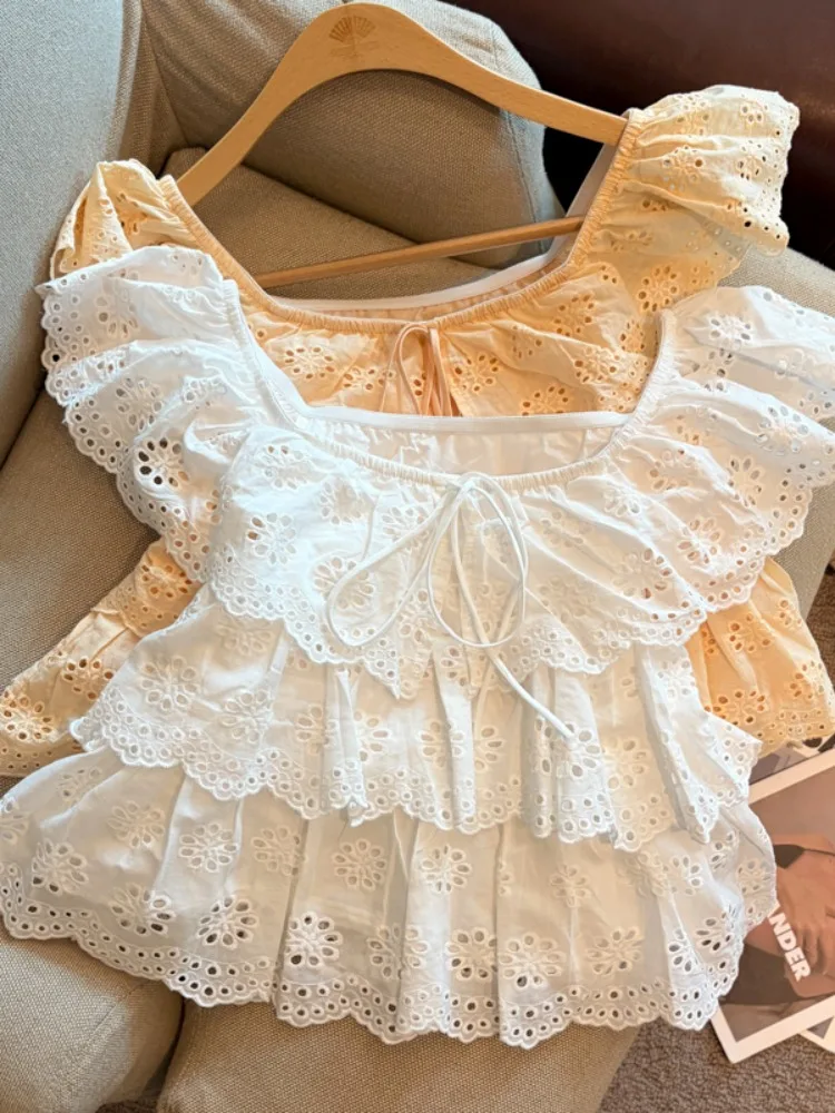 Summer New Style Sweet Style Lace Hollow Embroidery Flying Sleeve Shirt Heavy Work Model Top Breathable Skin-Friendly Short S...
Summer New Style Sweet Style Lace Hollow Embroidery Flying Sleeve Shirt Heavy Work Model Top Breathable Skin-Friendly Short S...