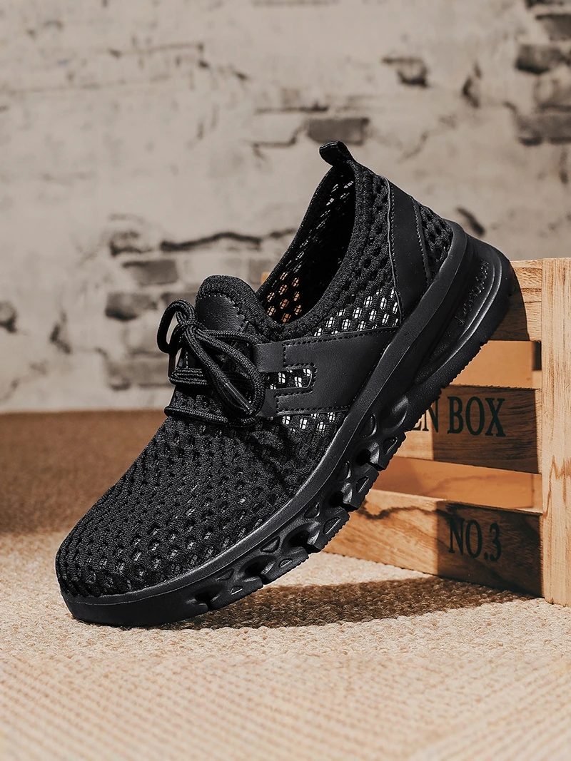 Men's Summer 2026 New Wide Head Mesh Breathable Hollow out Running Shoes Casual Versatile Soft Bottom Fashionable Sports Shoes
Men's Summer 2026 New Wide Head Mesh Breathable Hollow out Running Shoes Casual Versatile Soft Bottom Fashionable Sports Shoes