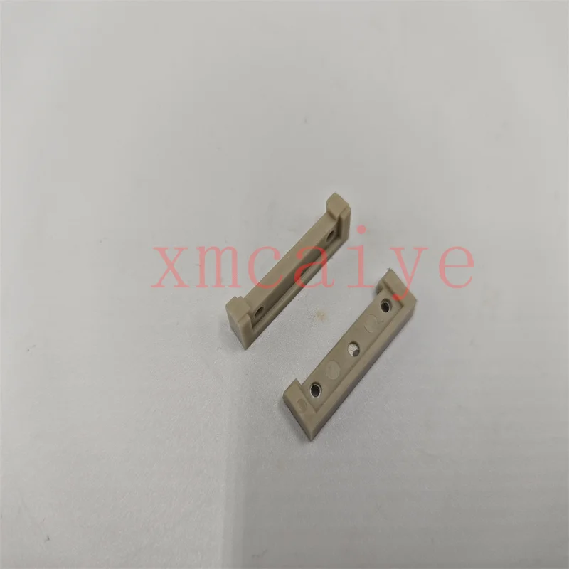 Мужская насадка для чернил Roland, пластиковая насадка для чернил, звезда Мозуи для Roland 200 600, пластиковая чашка для чернил
Мужская насадка для чернил Roland, пластиковая насадка для чернил, звезда Мозуи для Roland 200 600, пластиковая чашка для чернил