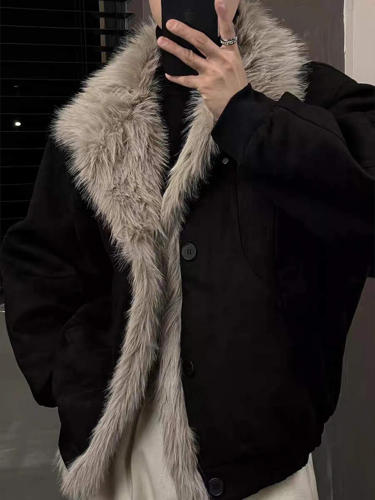 Men's ort Thiened Cotton Jaet eepskin Leather Fur Inteated Winter Coat Warm Youth Trendy Bla American Sle Coat
Men's ort Thiened Cotton Jaet eepskin Leather Fur Inteated Winter Coat Warm Youth Trendy Bla American Sle Coat