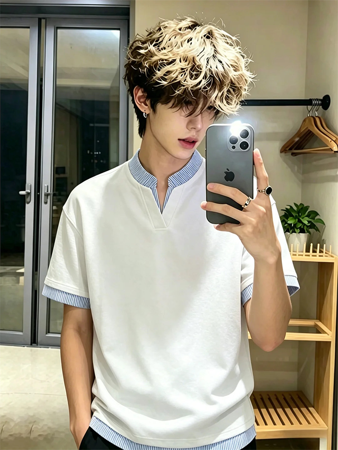 White V-Neck Shirt Short Sleeve Fake Two-Piece Style Men's Summer Casual Fashionable American Style Layering T-Shirt
White V-Neck Shirt Short Sleeve Fake Two-Piece Style Men's Summer Casual Fashionable American Style Layering T-Shirt