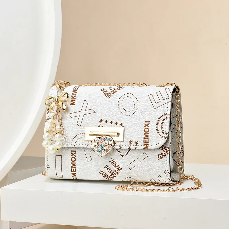 2025Spring New Trendy Love Women's Bag Pastoral One-Shoulder Versatile Mobile Phone Bag
2025Spring New Trendy Love Women's Bag Pastoral One-Shoulder Versatile Mobile Phone Bag