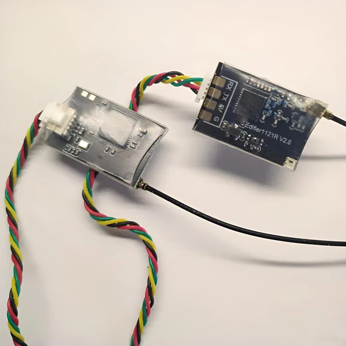 ELRS RX 750/868/915/960Mhz TX RX Module Audio Video FPV Transmitter Receiver Module For FPV Long Range Radiomaster tx12
ELRS RX 750/868/915/960Mhz TX RX Module Audio Video FPV Transmitter Receiver Module For FPV Long Range Radiomaster tx12