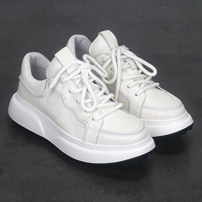 Fashion Leather Small White Shoes Platform Elevating Casual Shoes Comfortable Low Top Board Shoes Cowhide Lace-up Bread Shoes
Fashion Leather Small White Shoes Platform Elevating Casual Shoes Comfortable Low Top Board Shoes Cowhide Lace-up Bread Shoes