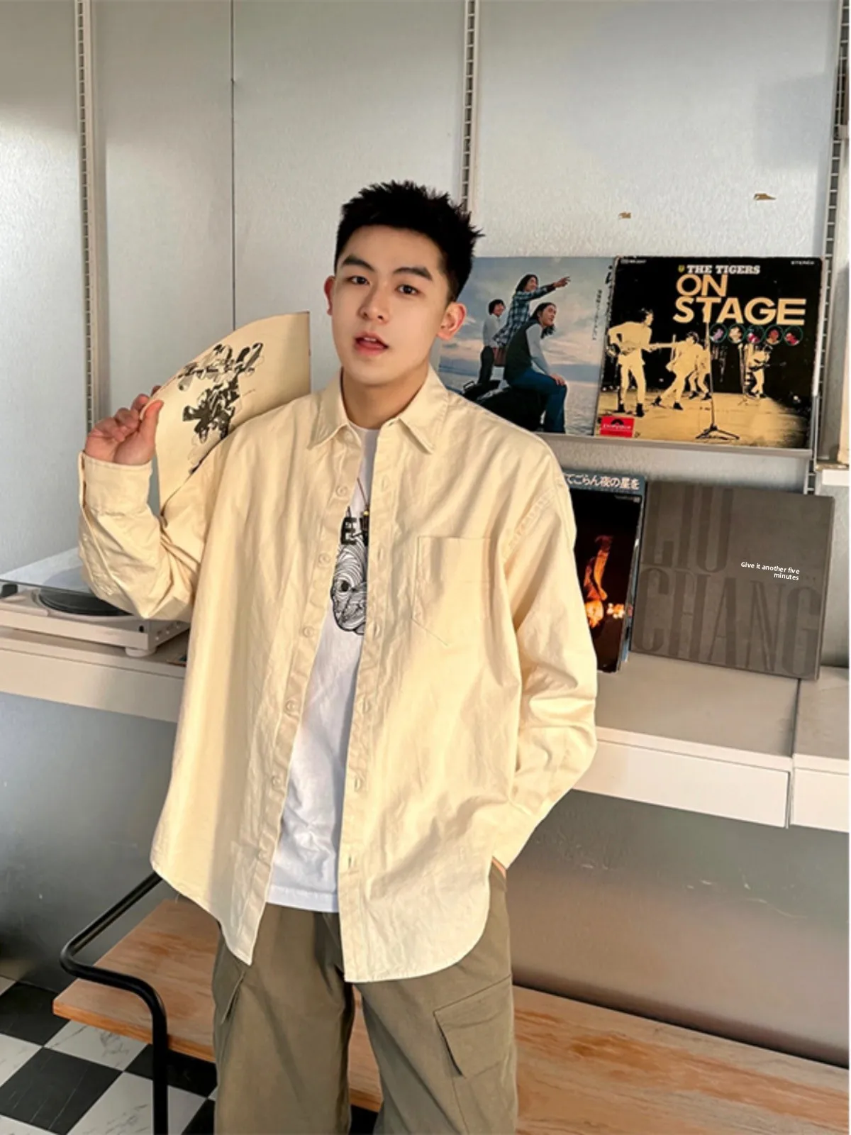 Retro Japanese Style Men's Spring Autumn Long Sleeve Shirt Jacket Classic Collar Cleanfit Outerwear Polyester Fiber Casual Wear
Retro Japanese Style Men's Spring Autumn Long Sleeve Shirt Jacket Classic Collar Cleanfit Outerwear Polyester Fiber Casual Wear