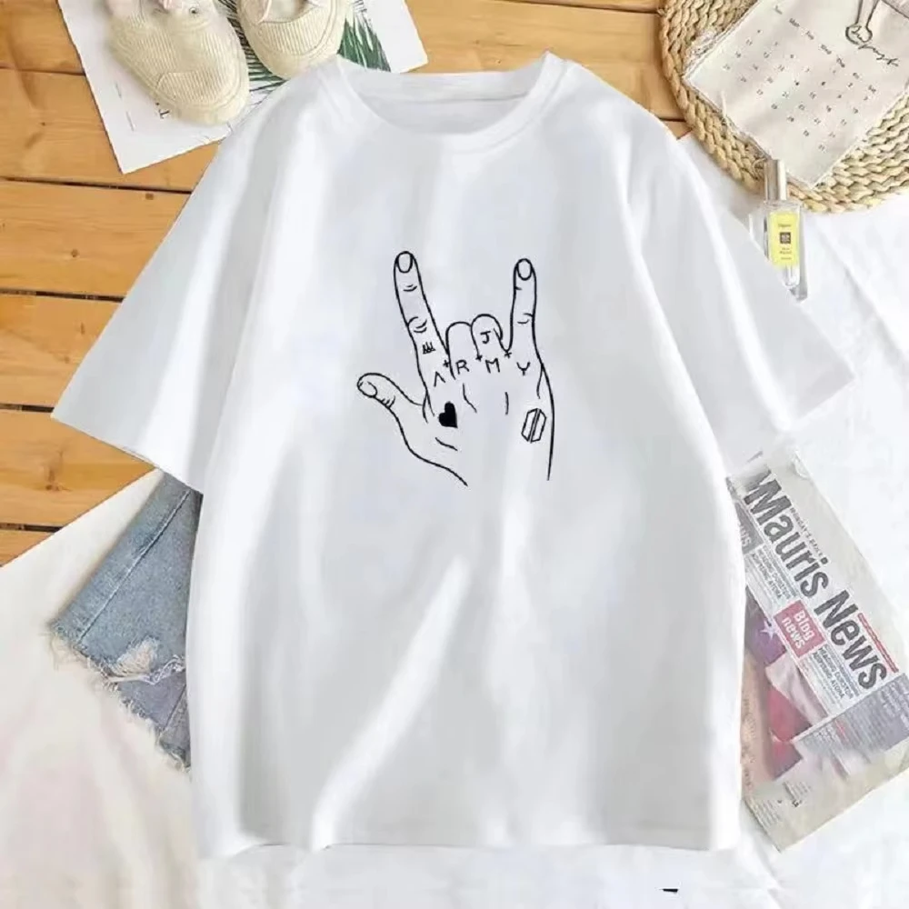 2025 Jungkook Hand Tattoo Graphic T-Shirt Men's Sumemr Pritn T-Shirt Kpop Korean Fashion Men's and Women's Top, Cotton T-Shirt
2025 Jungkook Hand Tattoo Graphic T-Shirt Men's Sumemr Pritn T-Shirt Kpop Korean Fashion Men's and Women's Top, Cotton T-Shirt