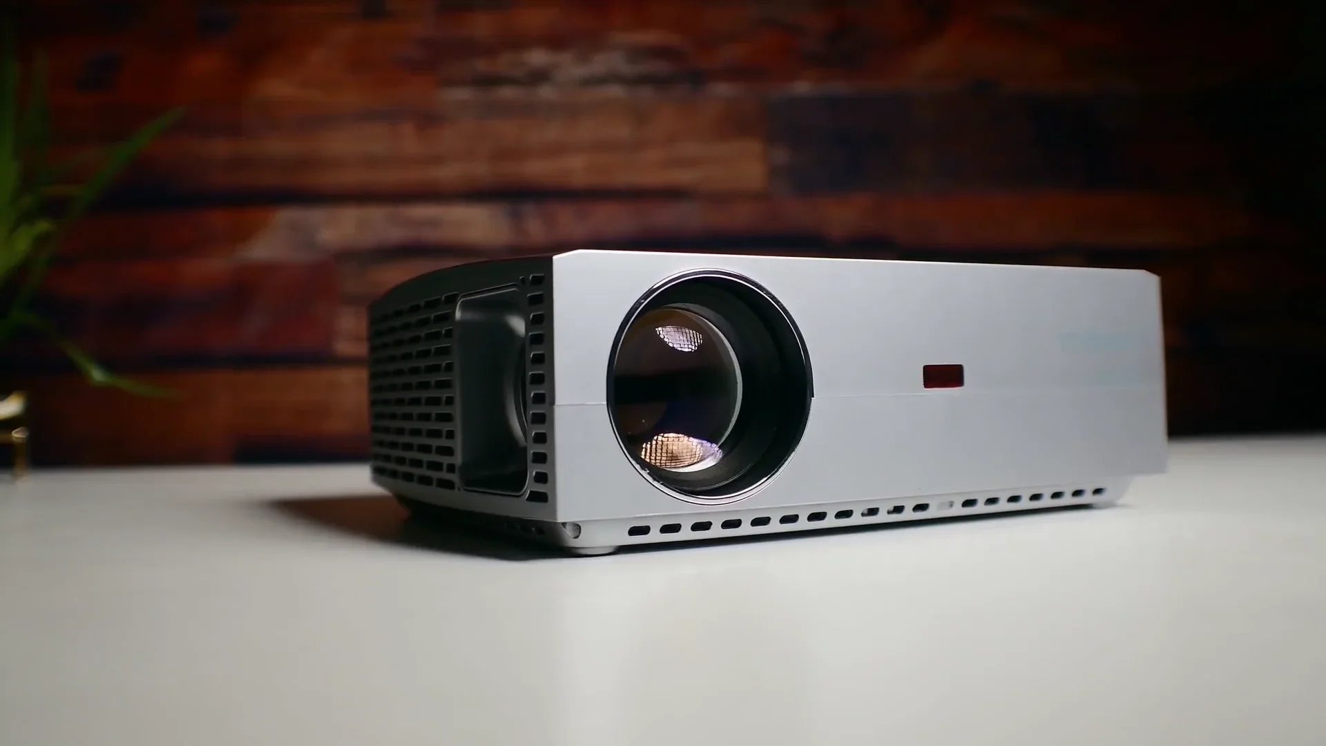 1080P Video Projector VIVIBRIGHT newest LED projector for cinema 4200 lumens F40 support outdoor use
1080P Video Projector VIVIBRIGHT newest LED projector for cinema 4200 lumens F40 support outdoor use