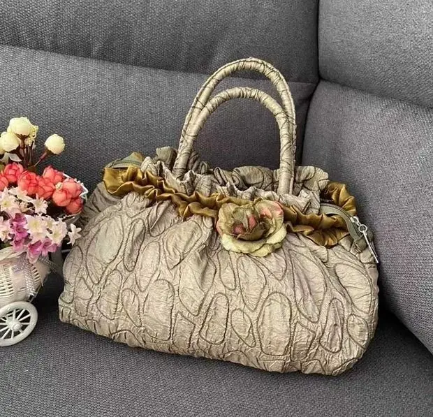 Ретро цветок Y2k ручная сумка женская винтажная большая вместительная легкая классическая банкетная сумка женская эстетичная сумка в стиле Харадзюку 2025
Ретро цветок Y2k ручная сумка женская винтажная большая вместительная легкая классическая банкетная сумка женская эстетичная сумка в стиле Харадзюку 2025