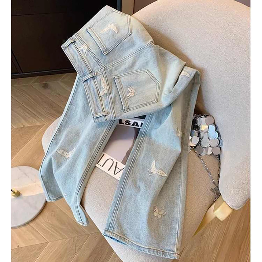 Women Light Blue Jeans Chic Butterfly Embroidery Slim Denim Pants 2025 New Fashion High Waist Wide Leg Pants Streetwear Female
Women Light Blue Jeans Chic Butterfly Embroidery Slim Denim Pants 2025 New Fashion High Waist Wide Leg Pants Streetwear Female